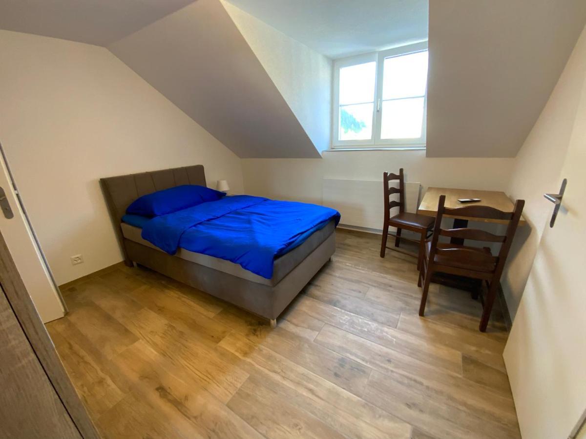 Hotel Gasthof Engel Kleinlutzel 外观 照片
