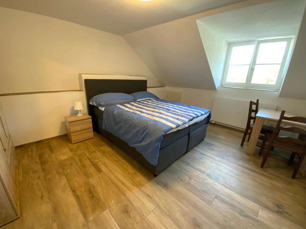 Hotel Gasthof Engel Kleinlutzel 外观 照片